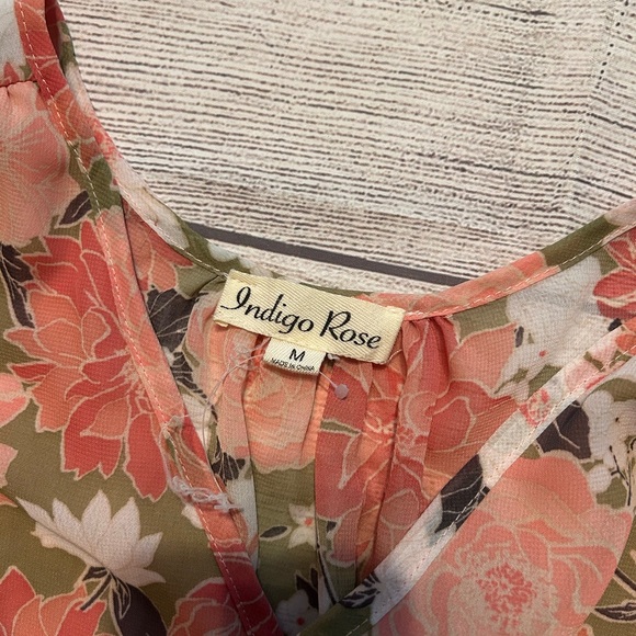 Floral Women's Dress - Picture 6 of 7